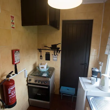 度假居 Ria De Aveiro White House Murtosa