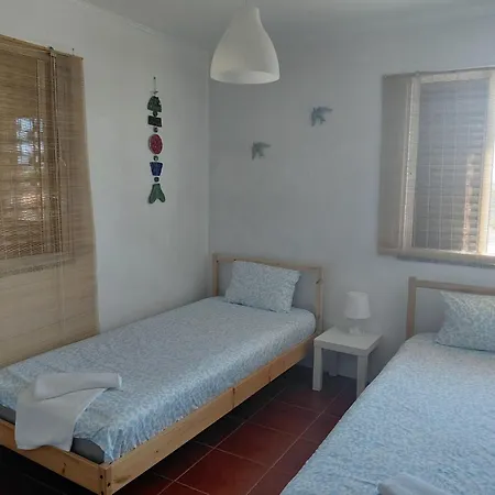 Ria De Aveiro White House