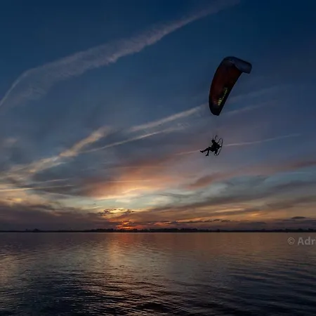 度假居 Ria De Aveiro White House *